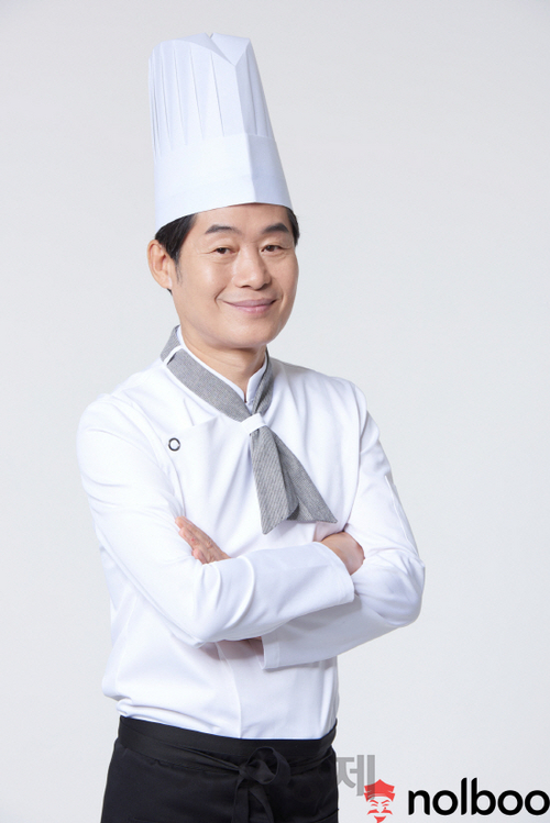 놀부족발보쌈. 놀부통닭 이미지