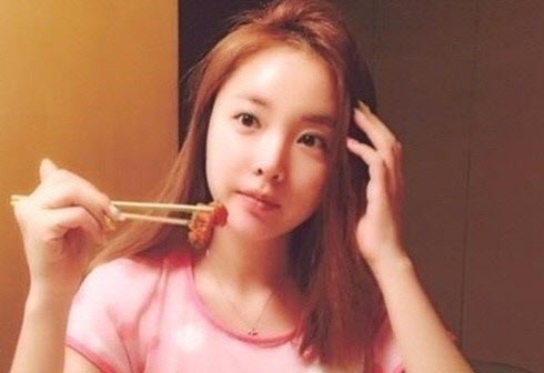 치킨먹는날 이미지
