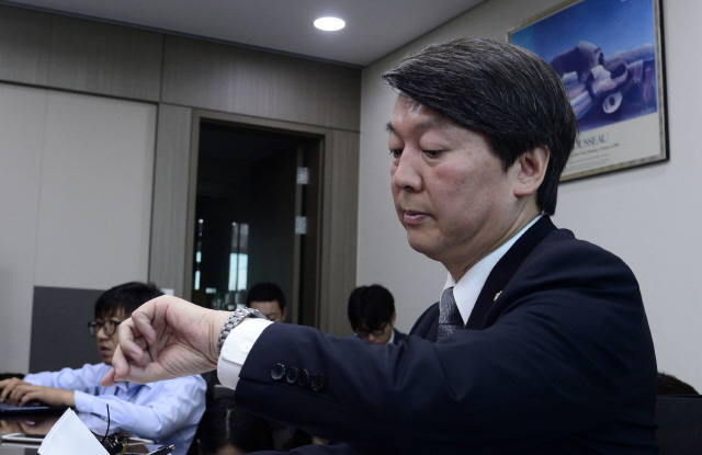 [한겨레] 새정치 연쇄 인터뷰안철수 의원 | 인스티즈