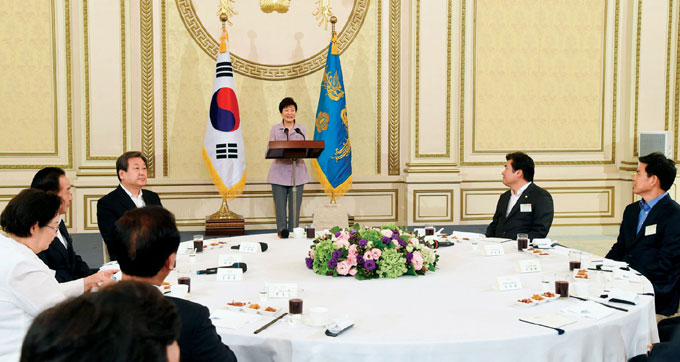 전초전 이미지
