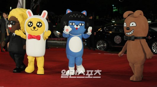 부산국제영화제에 온 카카오톡 프렌즈 | 인스티즈