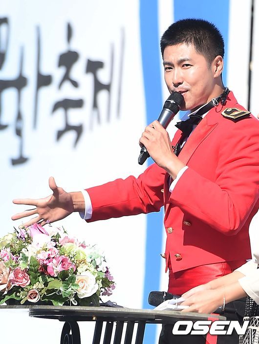 넥타이맨 이미지