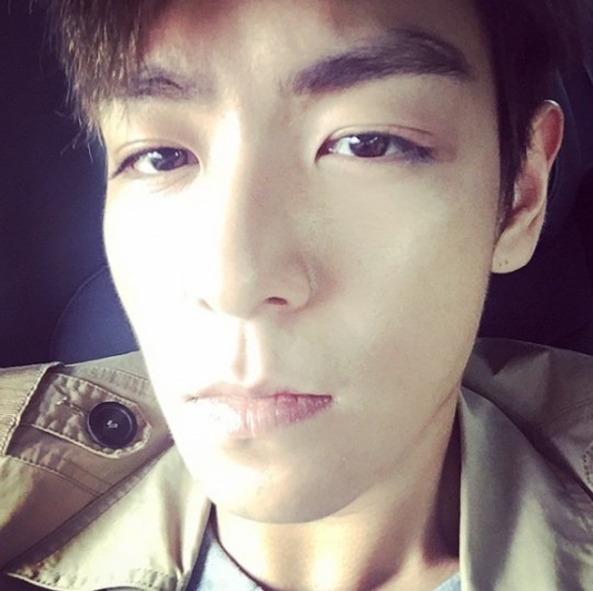 탑 이미지