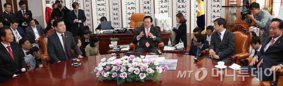 어기 이미지