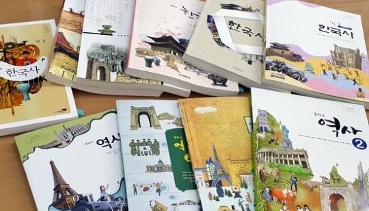 교육부, 외신기자 앞에서 사실 왜곡하다 동문서답.. 망신살 '톡톡' | 인스티즈