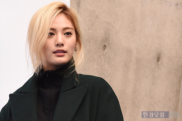 오늘자 나나 (분위기 쩜) | 인스티즈