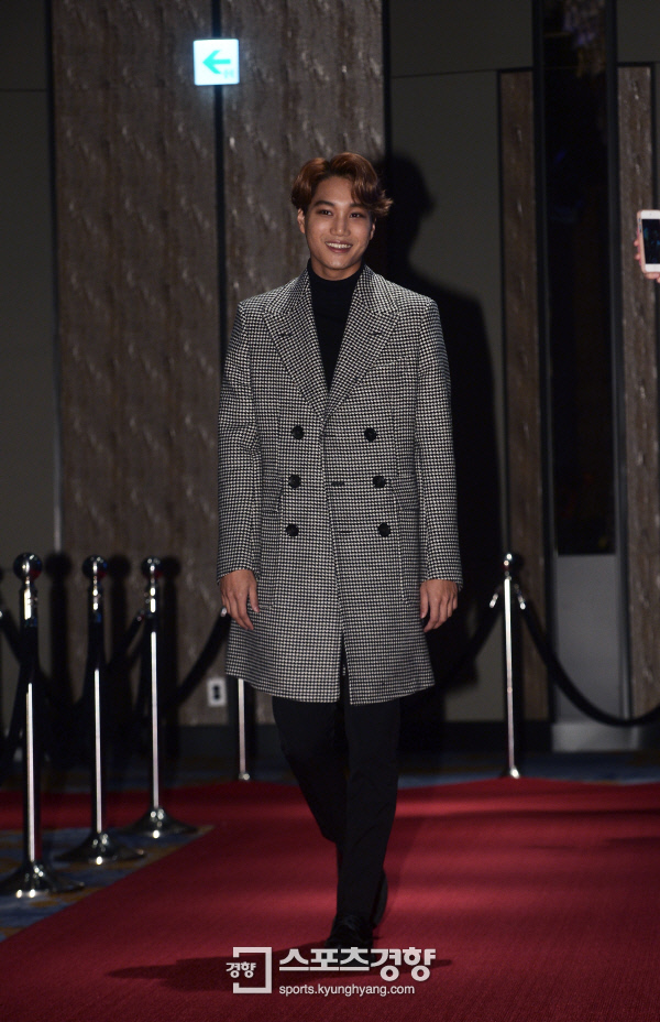 오늘자 엑소 카이.jpg | 인스티즈