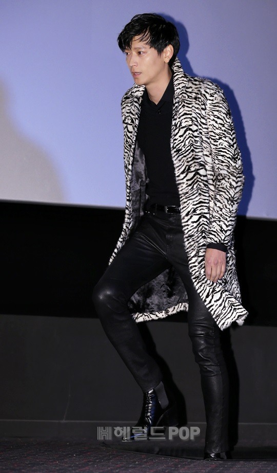 강동원 이미지