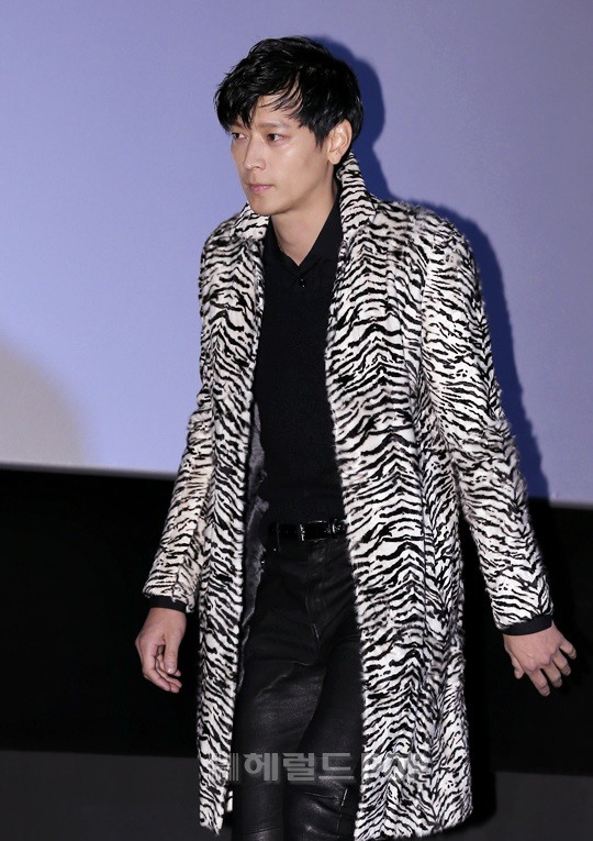 강동원 이미지