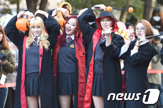 모모F 이미지