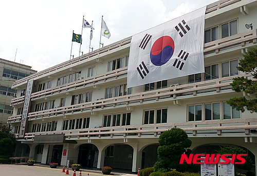 강대운 전 이사장 '해임부당' 판결..청주시 항소 검토 - 뉴시스