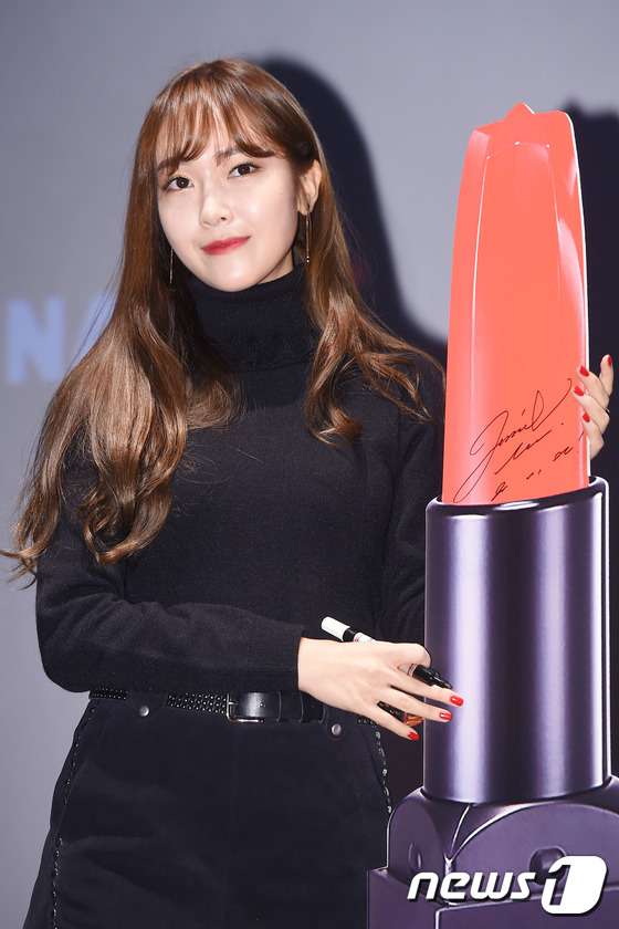 오늘 제시카 기자사진.jpg | 인스티즈