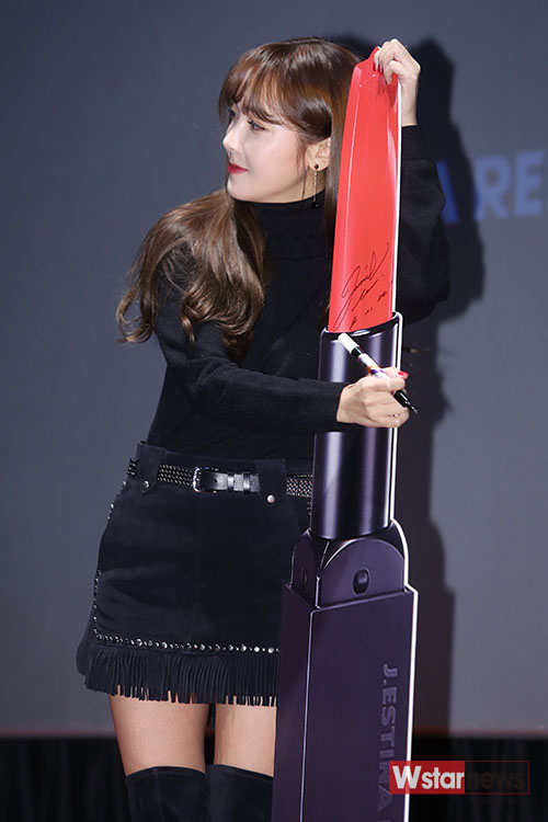 오늘 제시카 기자사진.jpg | 인스티즈