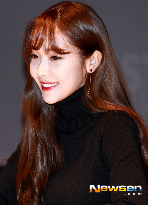 오늘 제시카 기자사진.jpg | 인스티즈