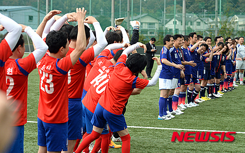 일본 의원들에 하트 날리는 한국 의원들 | 인스티즈