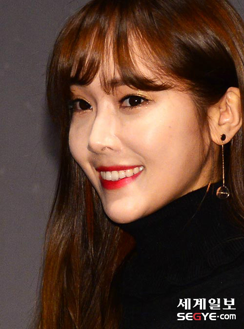 오늘 제시카 기자사진.jpg | 인스티즈