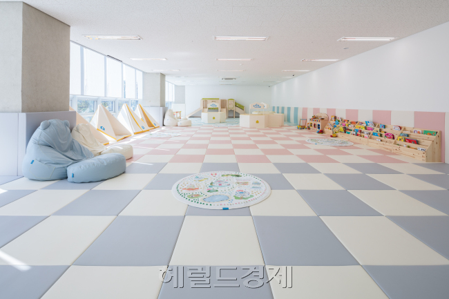 크림호텔 이미지