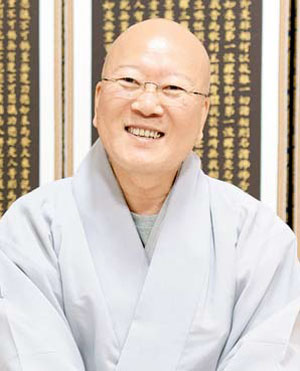 산속청년들 이미지