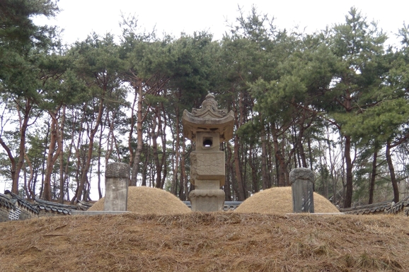 경기도 남양주시 진건면에 있는 광해군묘/사진=wikicommons