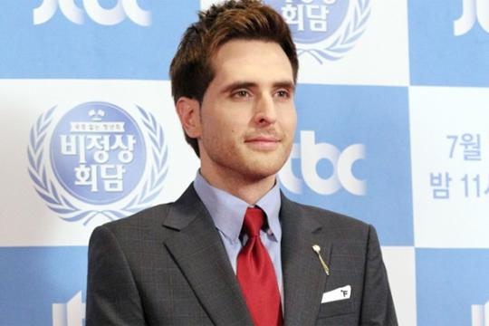 에네스 카야 소속사는 무슨 생각으로 전속계약을 한 걸까 | 인스티즈