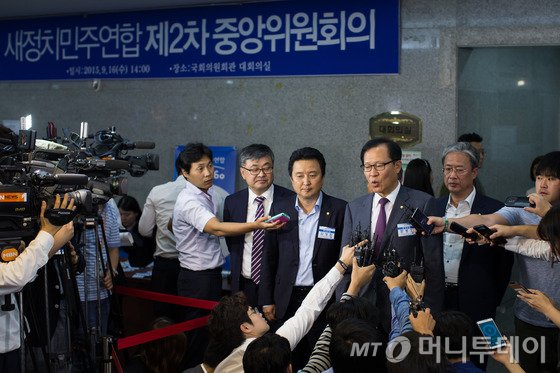비주류 이미지