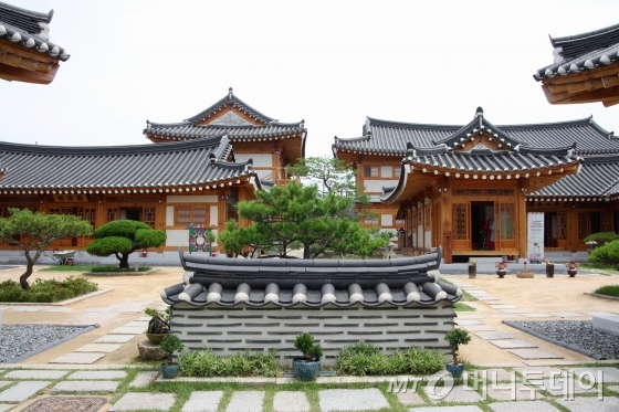 한옥 이미지