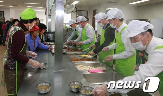 진안군복합노인복지타운노인복지관 이미지
