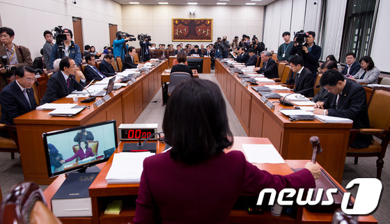 국토부, AIIB 활용 중국 '일대일로(실크로드)' 진출 검토한다 - 뉴스1