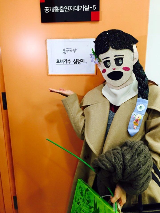 에이라운드그룹 이미지