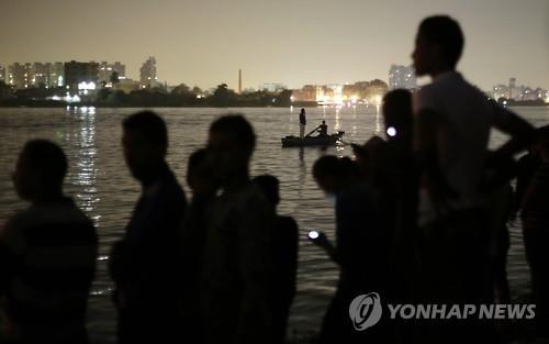이집트 나일강서 페리 침몰 최소 15명 익사 - 연합뉴스