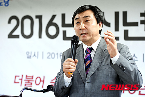 '통합여행' 마친 이종걸, 6일께 최고위 복귀 타진 - 뉴시스