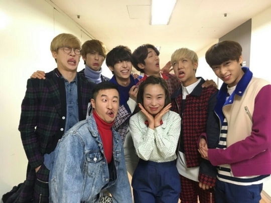 위드 코믹 이미지