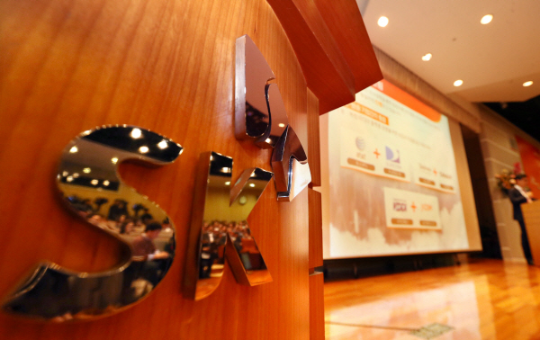 너도나도 한국판 넷플릭스, 전장은 콘텐츠로 - 미디어오늘