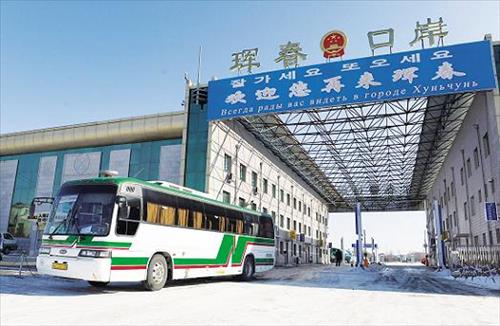 中 '북한항구 빌려쓰기' 본격화..北 나진항 통해 식량·목재운송 - 연합뉴스