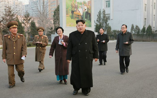 북핵 위협 한 달째 일축한 군, 