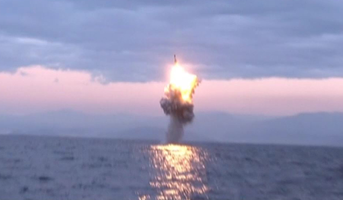 [단독] 北, 비행거리 대폭 늘어난 'SLBM 사출 영상' 첫 공개 - 연합뉴스