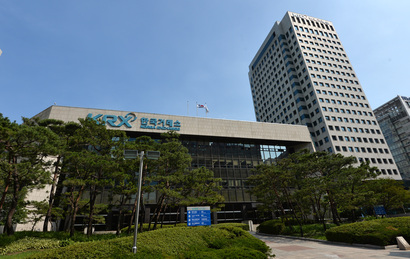 헨리인터내셔널 이미지