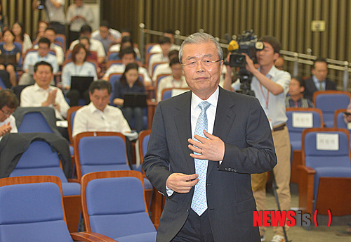 더민주, 선대위원장으로 朴경제멘토였던 김종인 영입 - 뉴시스