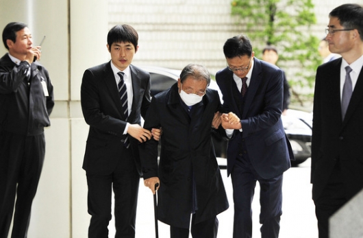 '수천억원대 기업범죄' 조석래 효성 회장, 징역 3년(2보) - 머니투데이