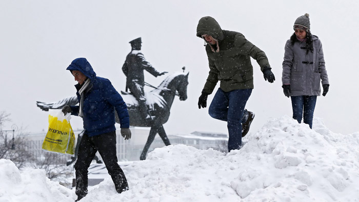 동유럽 폭설..교통통제에 정전·휴교 속출 - 연합뉴스TV