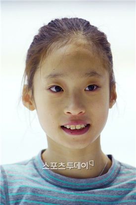 유영 이미지