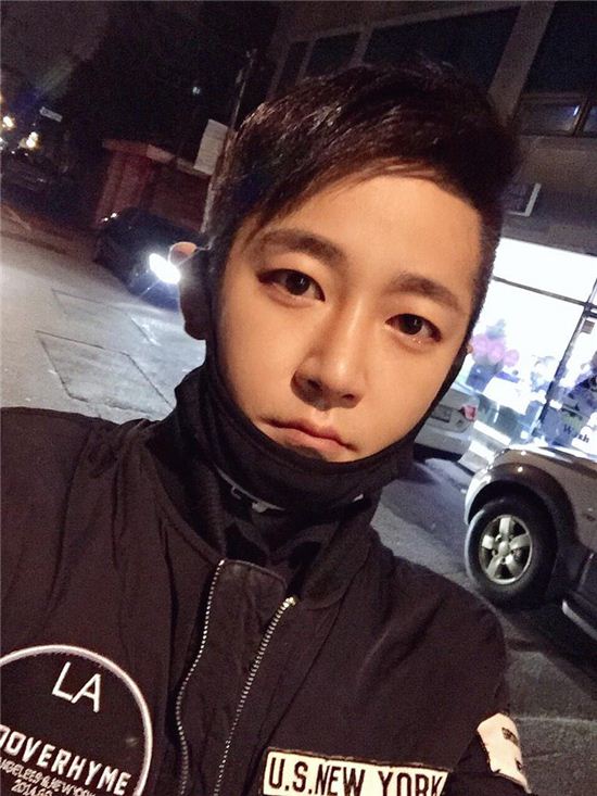 제이윤 이미지