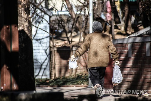 욕심내다 '아뿔싸'..어르신들 겨울운동은 '毒' - 연합뉴스