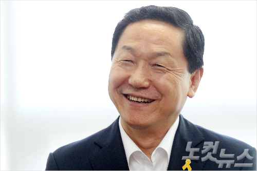 [단독]문재인, 인재영입위원장 후임으로 김상곤 내정 - 노컷뉴스