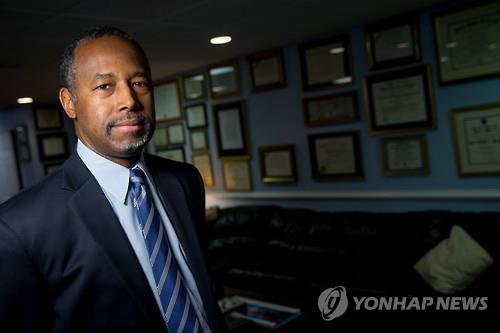 벤 카슨, 캠프차량 교통사고로 선거운동 잠정중단 - 연합뉴스