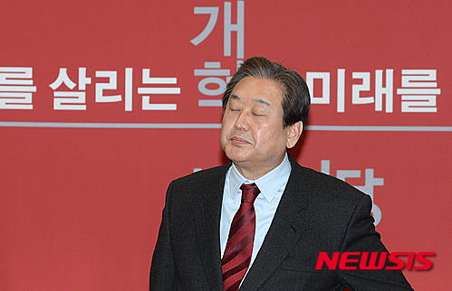 김무성, 노동입법 지연에 