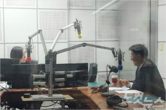 이철희 "더민주는 전략, 국민의당은 리더십 부족" | 인스티즈