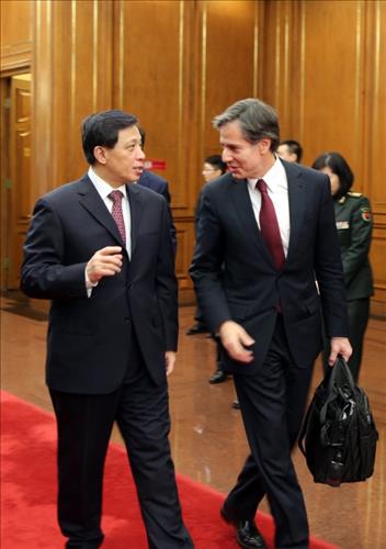 美 블링컨 '맥빠진' 방중..中외교사령탑은 중동 출장중(종합) - 연합뉴스