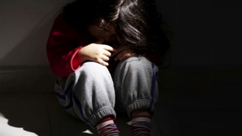 '초등생 시신 훼손'..부모 얼굴 비공개 논란 - YTN