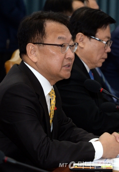 유일호 이미지